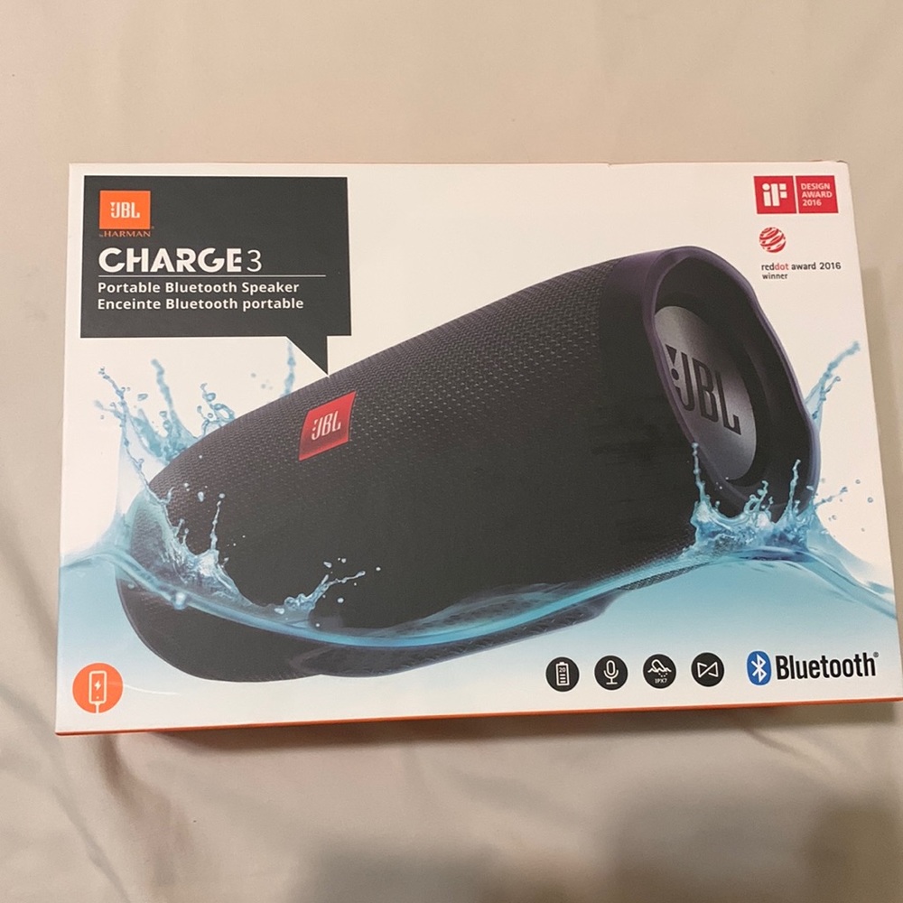 Brand NEW JBL charge 3 Bluetooth speaker